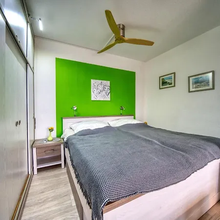 Apartment - Haus O, App 0o0409
